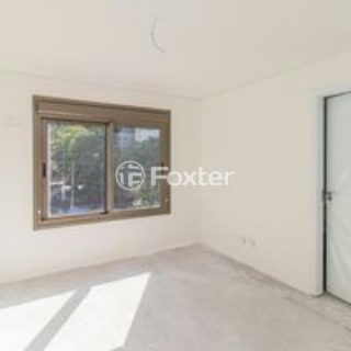 Image 7 - 1019740