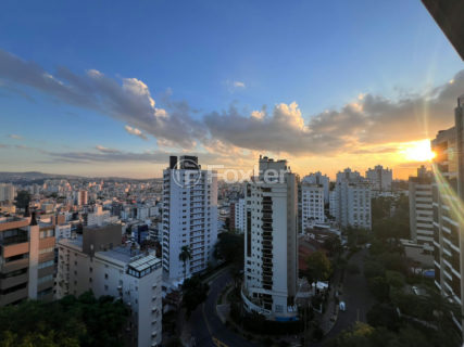 Image 9 - 1019842