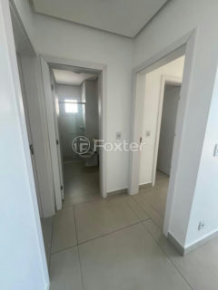 Image 10 - 1019852