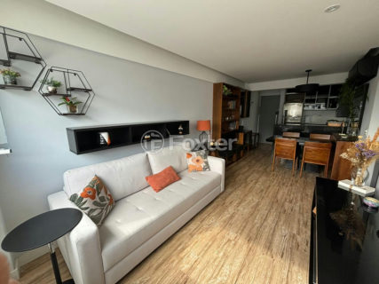 Image 2 - 1019924