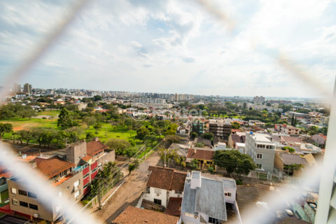 Image 16 - 1020063