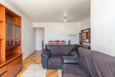 Image 3 - 1020215