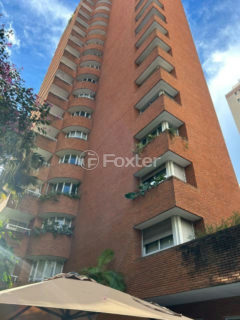 Image 28 - 1020216
