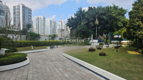 Image 9 - 1020217