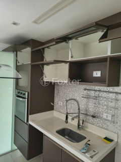 Image 2 - 1020220