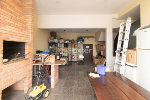 Image 38 - 1020295