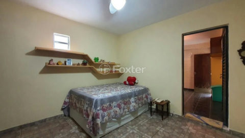 Image 32 - 1020297