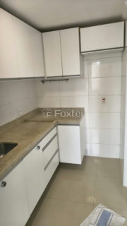 Image 2 - 1020309