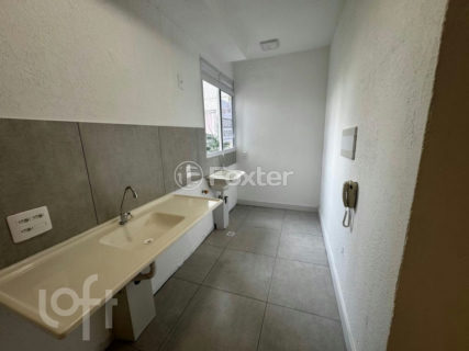 Image 3 - 1020344