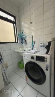Image 11 - 1020430