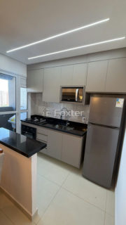 Image 3 - 1020572