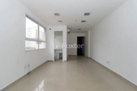Image 7 - 1020674
