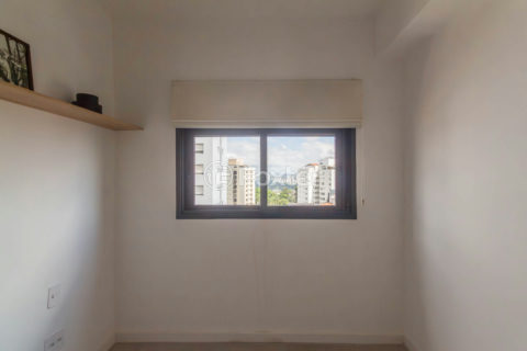 Image 16 - 1020684