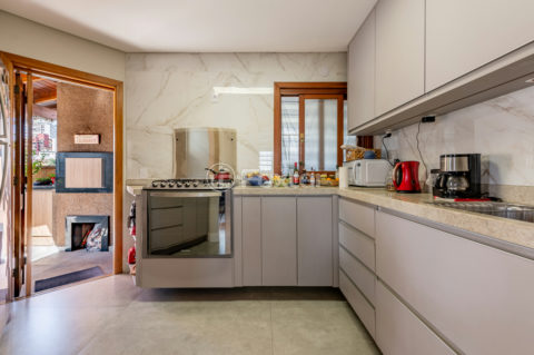 Image 30 - 1020686