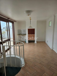 Image 31 - 1020748