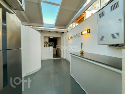 Image 32 - 1020881
