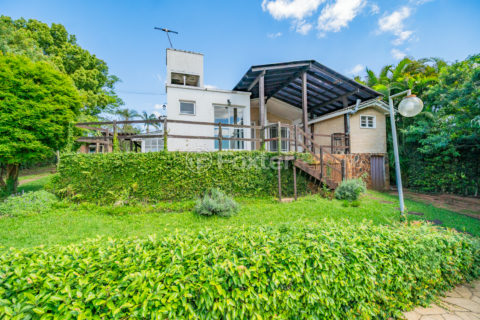 Image 35 - 1020932