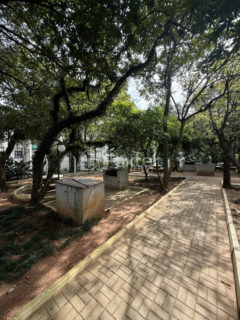 Image 43 - 1020937
