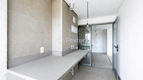 Image 33 - 1020941