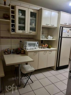 Image 11 - 1021001
