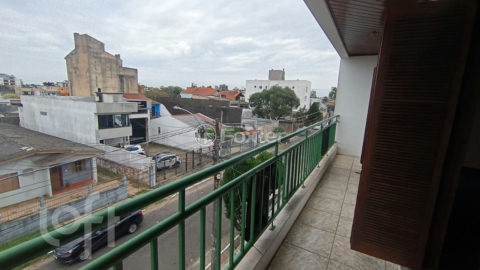 Image 3 - 1021006