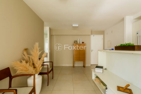 Image 7 - 1021039