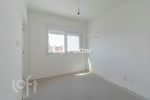 Image 3 - 1021066