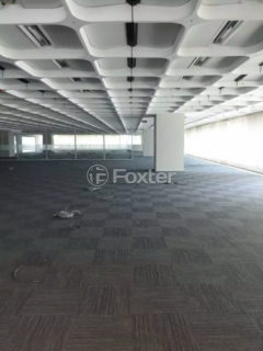 Image 71 - 1021212