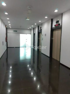 Image 57 - 1021212