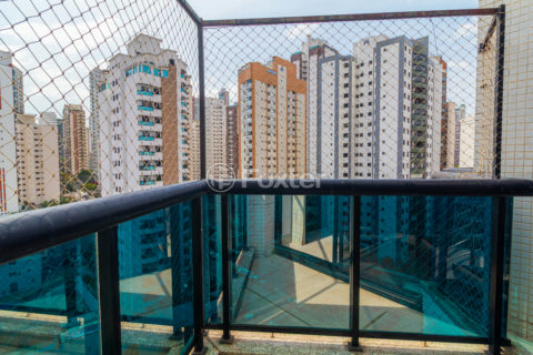Image 17 - 1021227