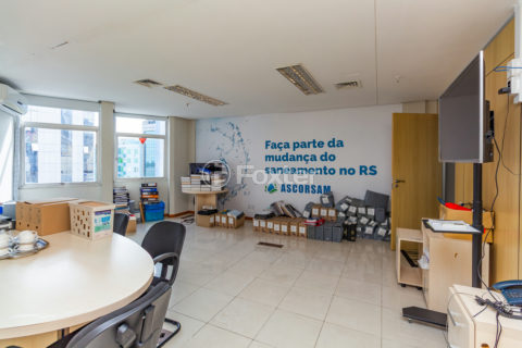 Image 22 - 1021229