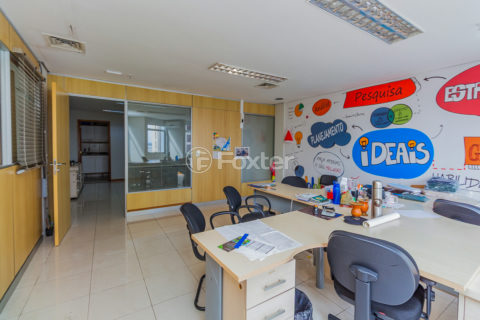 Image 33 - 1021229