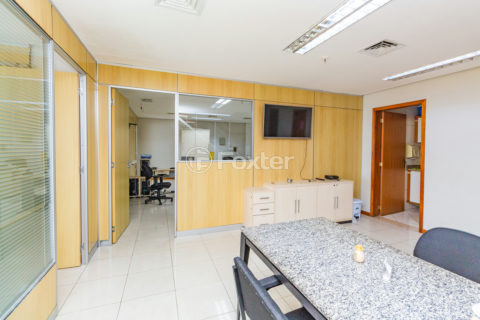 Image 37 - 1021229