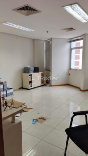 Image 3 - 1021229