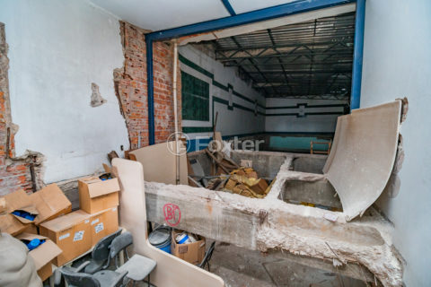 Image 43 - 1021238