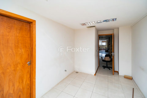 Image 16 - 1021238