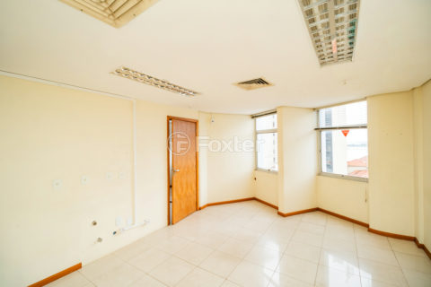 Image 31 - 1021238