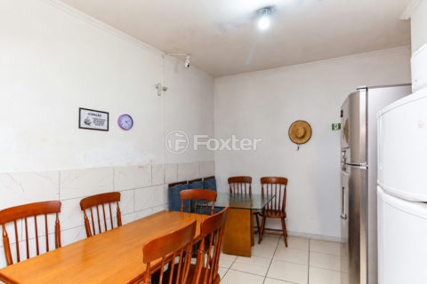 Image 37 - 1021247