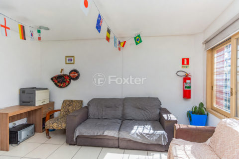 Image 4 - 1021247