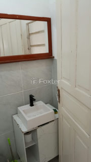 Image 7 - 1021281