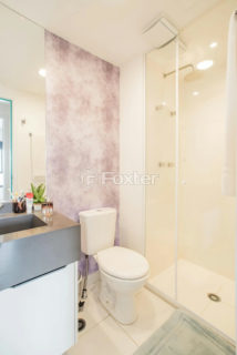 Image 20 - 1021314