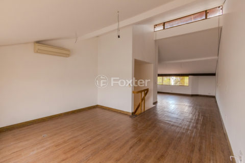 Image 37 - 1021319