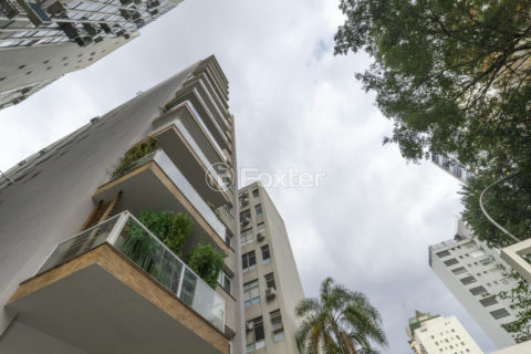 Image 61 - 1021330