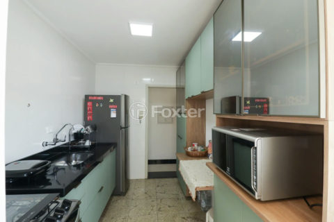 Image 23 - 1021395