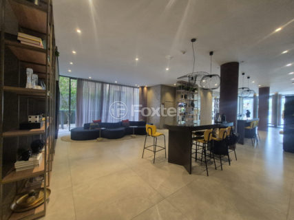 Image 41 - 1021447