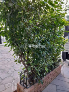Image 1 - 1021449