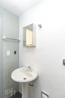 Image 21 - 1021451
