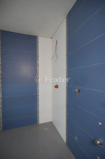 Image 32 - 1021484