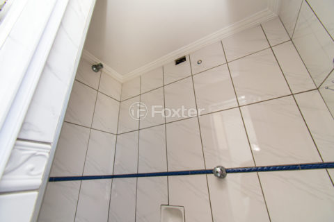 Image 32 - 1021499