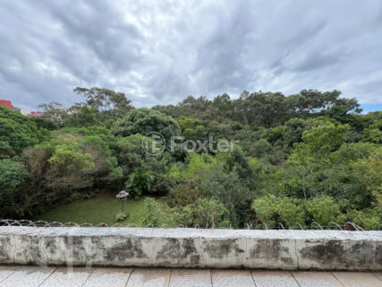 Image 27 - 1021614